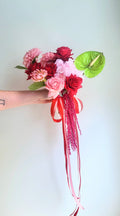The Apfel Bouquet
